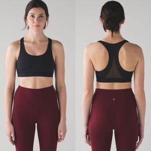 Lululemon Invigorate Bra, Black